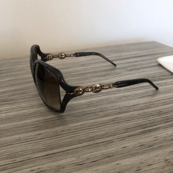Gucci sunglasses main image 8